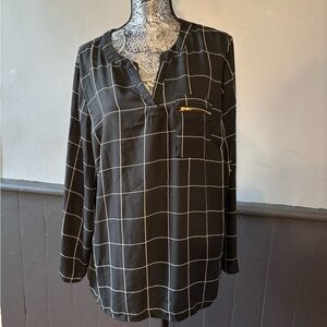 Zac & Rachel Black and White Blouse with Gold Accents Size 2x